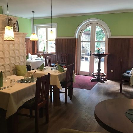 Hotel & Restaurant Sonnenhoefle Sommerhausen Bagian luar foto