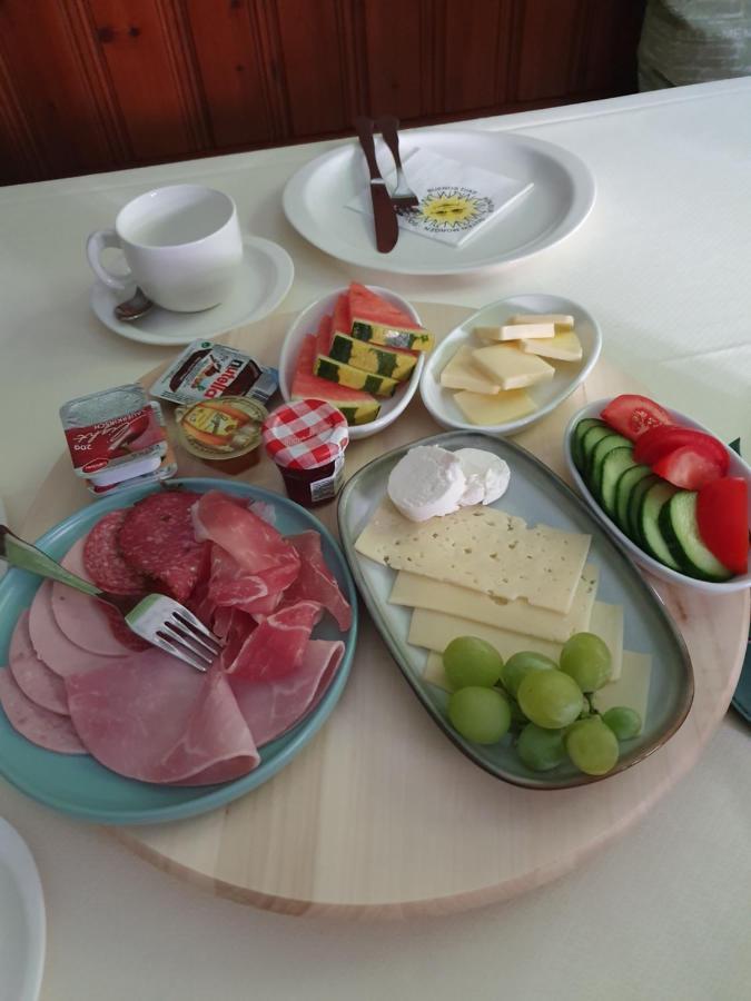 Hotel & Restaurant Sonnenhoefle Sommerhausen Bagian luar foto