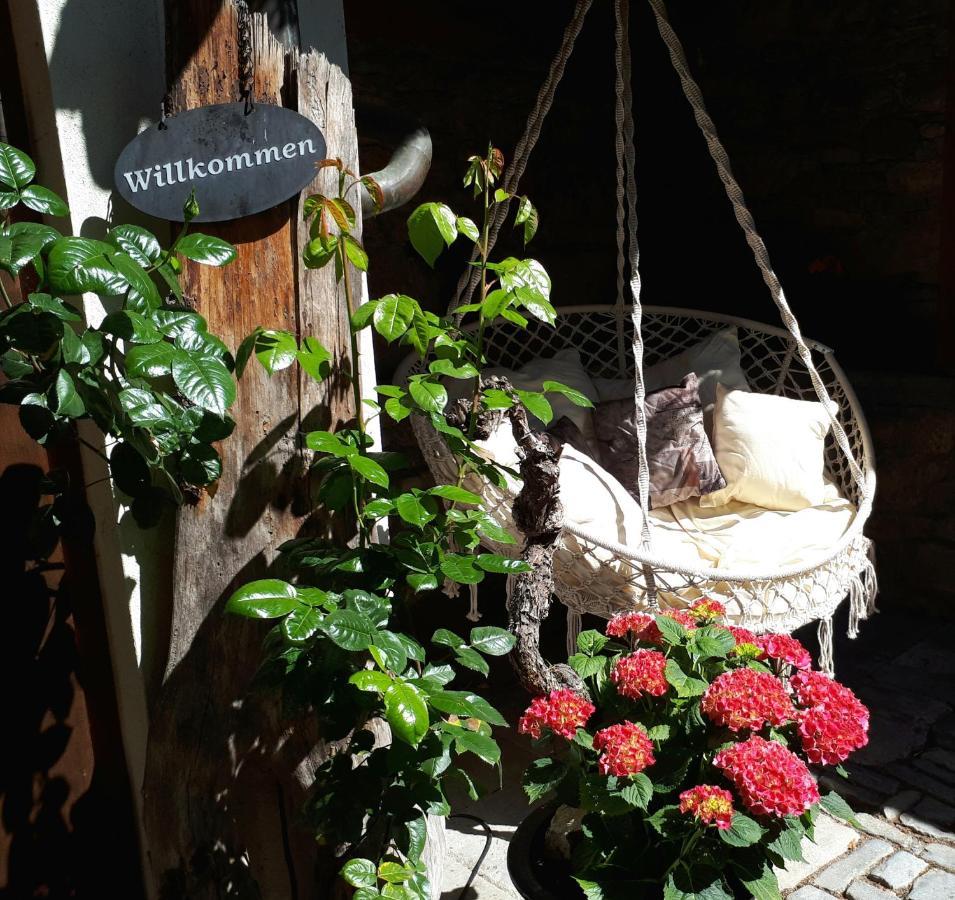 Hotel & Restaurant Sonnenhoefle Sommerhausen Bagian luar foto